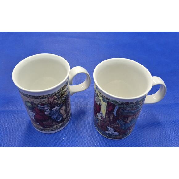 DUNOON Christmas Mugs Santa's Arrival & Christmas Past 10oz Set of Two Scotland - Picture 3 of 11